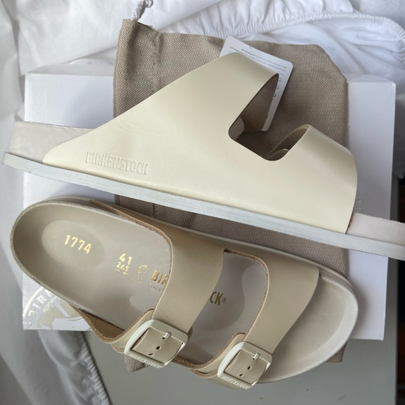 1774 Rare Birkenstock all leather (sole) Vanilla size 41 BNWT - Picture 3 of 8